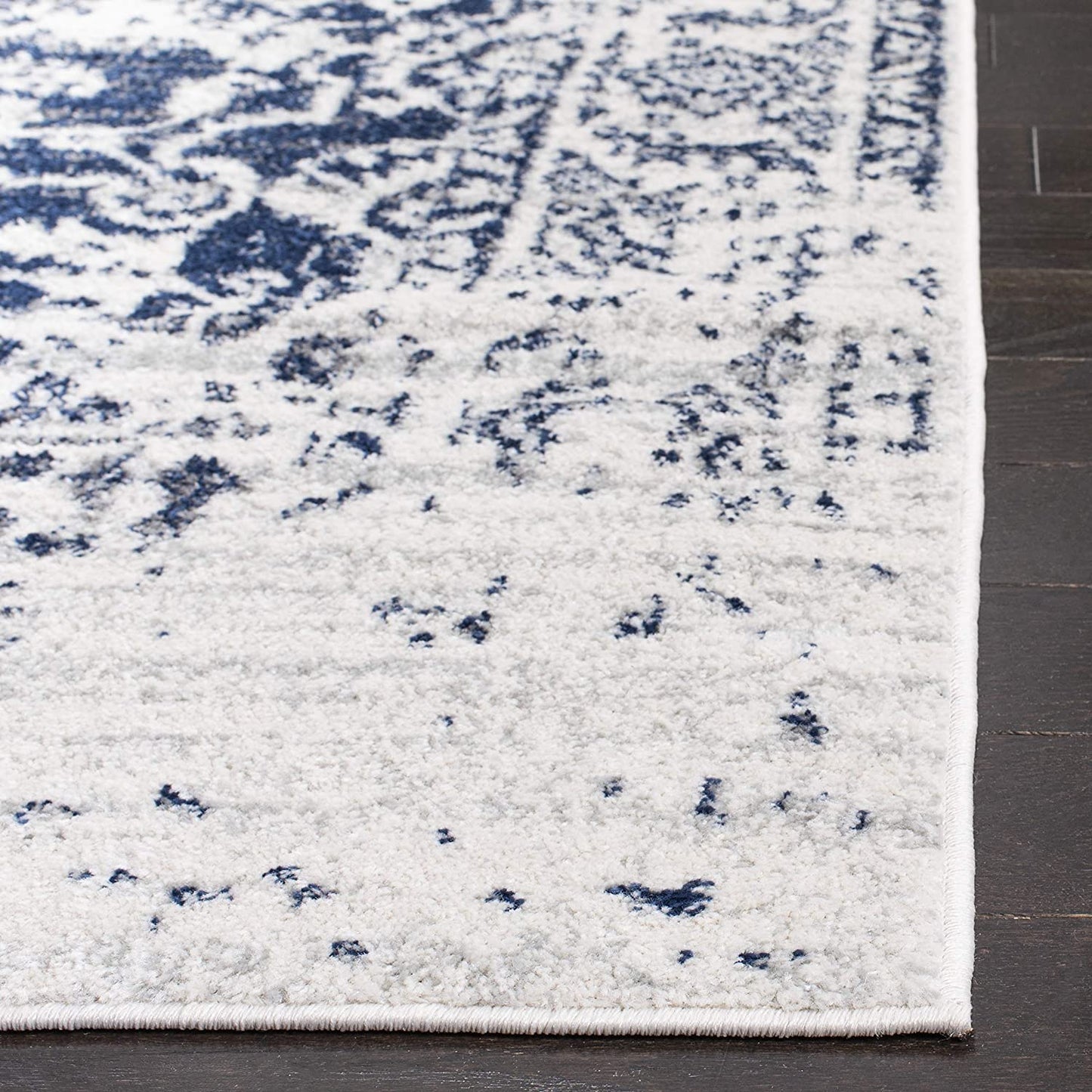 Madison Collection Area Rug - 8' X 10', Cream & Navy, Snowflake Medallion Distressed Design, Non-Shedding & Easy Care, Ideal for High Traffic Areas in Living Room, Bedroom (MAD603D)