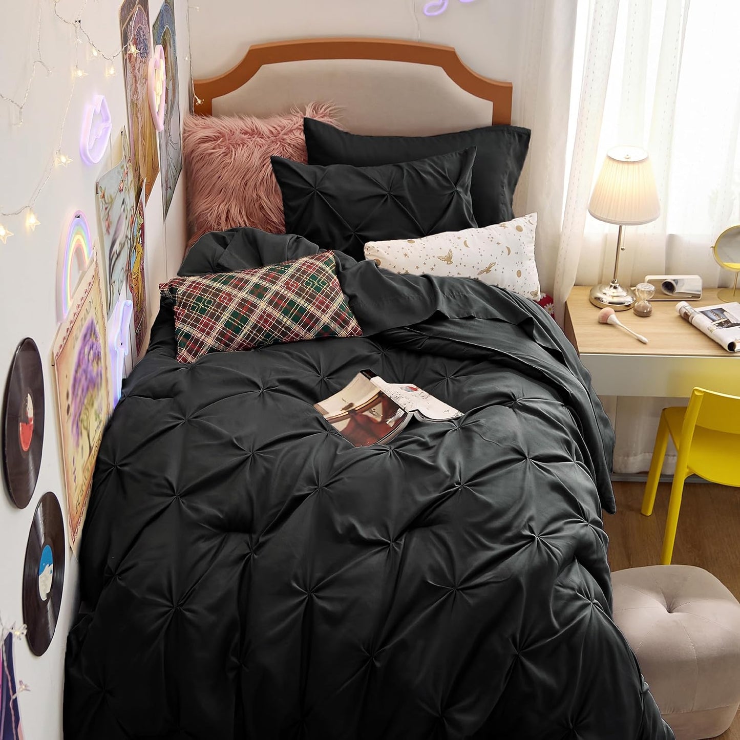 Bedsure Twin/Twin XL Comforter Set with Sheets - 5 Pieces Twin Bedding Sets, Pinch Pleat Black Twin Bed in a Bag with Comforter, Sheets, Pillowcase & Sham