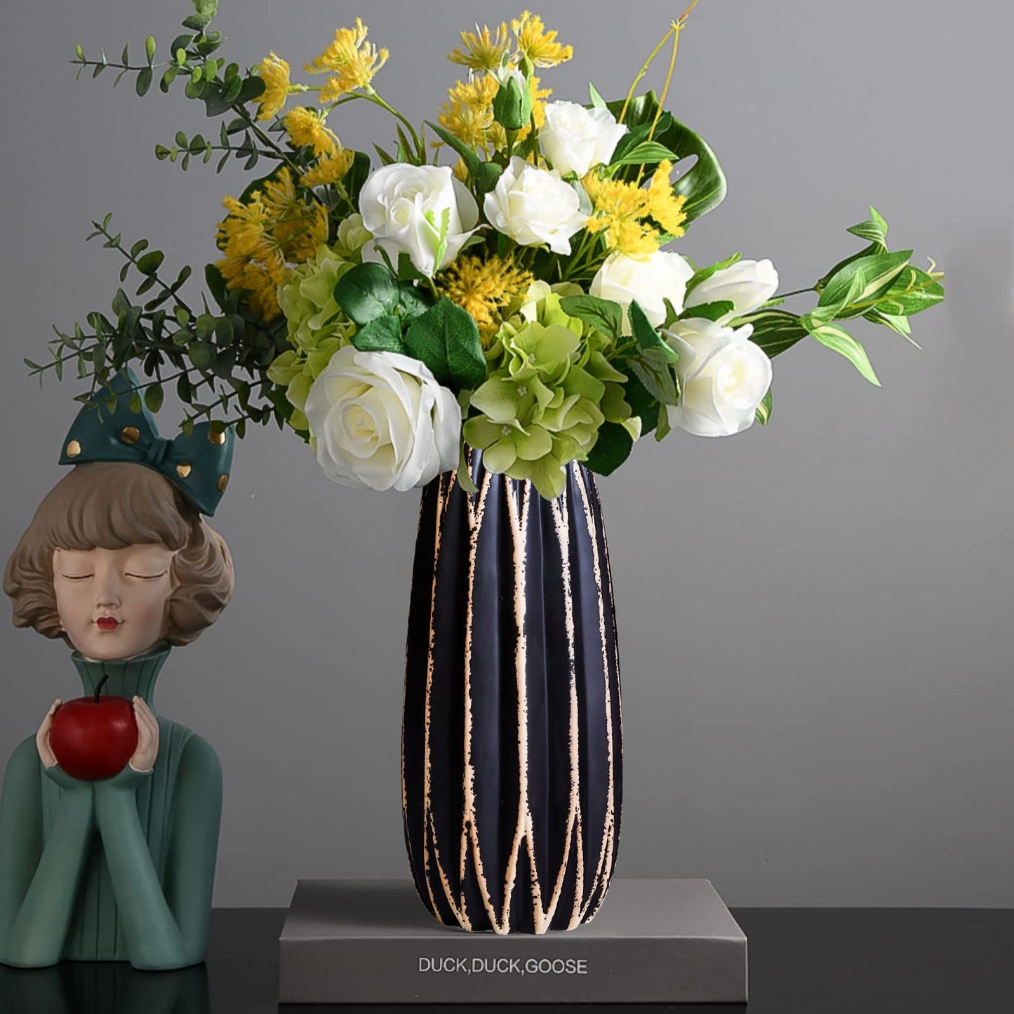 Yundu White Ceramics Vases for Home Decor, Flower Vase, Modern Farmhouse Table Décor Vase