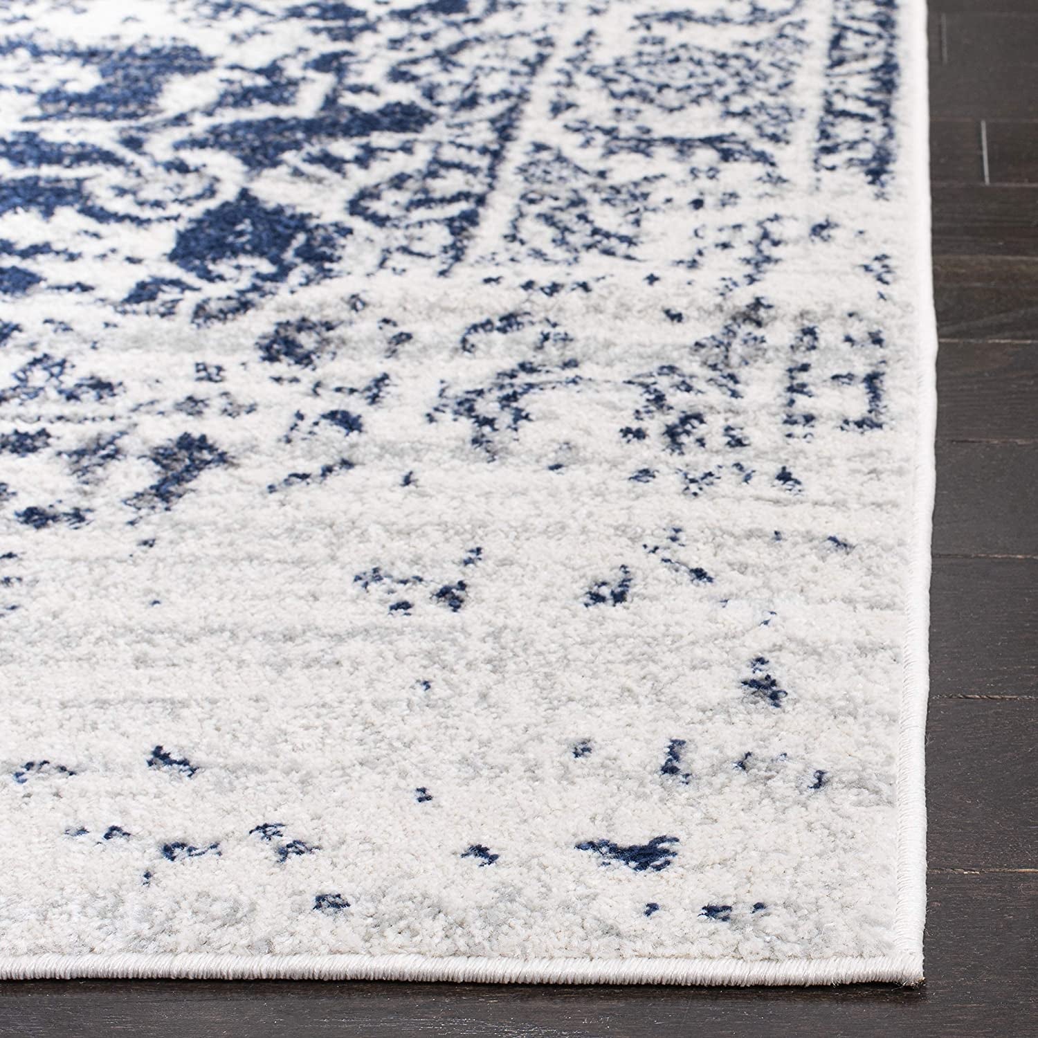 Madison Collection Area Rug - 8' X 10', Cream & Navy, Snowflake Medallion Distressed Design, Non-Shedding & Easy Care, Ideal for High Traffic Areas in Living Room, Bedroom (MAD603D)
