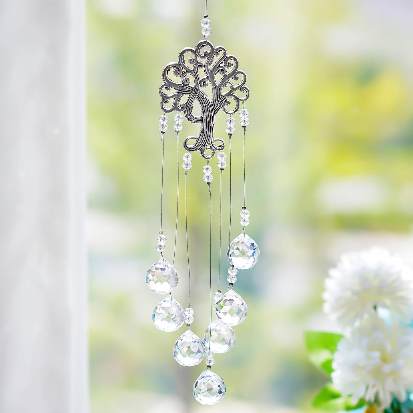 Garden Hanging Crystal Suncatchers Rainbow Makers with Crystal Ball Prisms and Metal Tree of Life for Garden Outdoor Home Kids Room Window