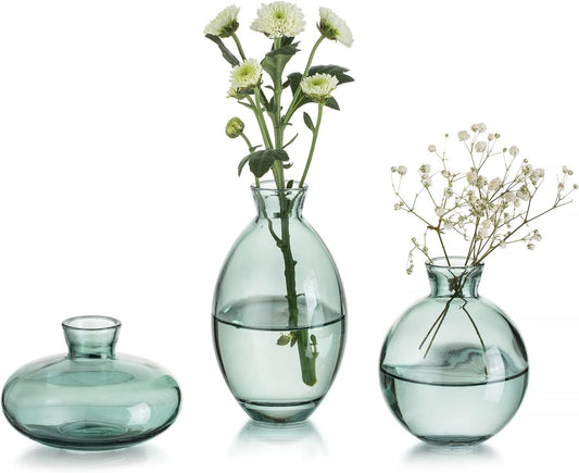 Glasseam Green Glass Bud Vase, 3Pcs/Set Modern Decorative Small Mini Flowers Vases Short Minimalist Aesthetic Home Decor Vintage Cute Handmade Tiny Wedding Table Centerpieces for Single Flower Rose