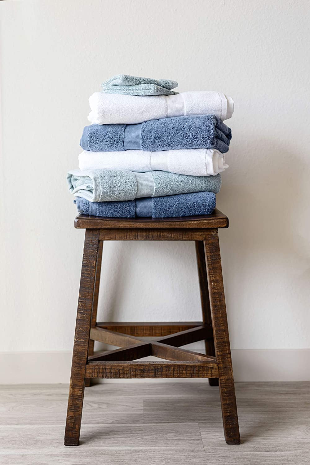 Canopy Lane Six Piece Bath Linen Set | 700 GSM Super Absorbent, Luxuriously Soft, 100% Cotton Bath Linens | Six Piece Set - 2 Bath Towels, 2 Hand Towels, and 2 Washcloths (Seafoam)